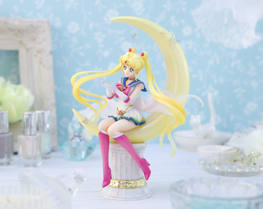 Super Sailor Moon -Bright Moon & Legendary Silver Crystal- "Pretty Guardian Sailor Moon Eternal the Movie " - Bandai Spirits Figuarts ZERO chouette